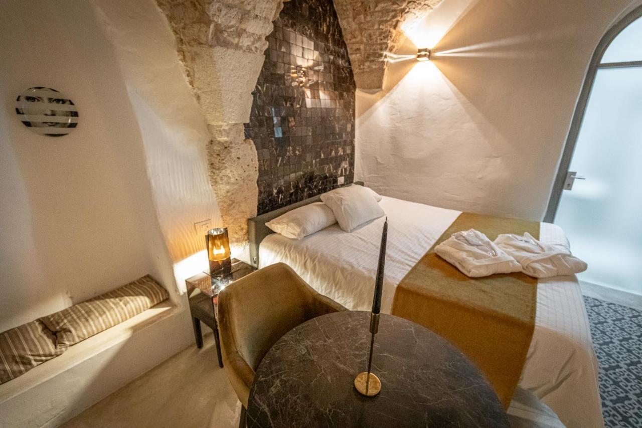 Vacation And Short Stay Suites & Apartments Ceglie - Celso Ceglie Messapica Bagian luar foto