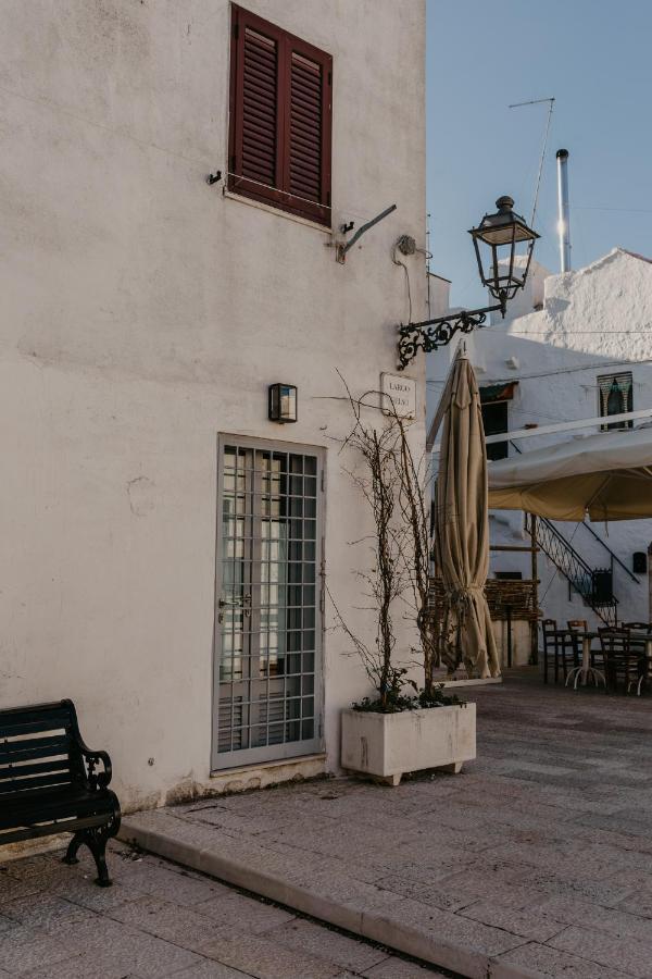Vacation And Short Stay Suites & Apartments Ceglie - Celso Ceglie Messapica Bagian luar foto